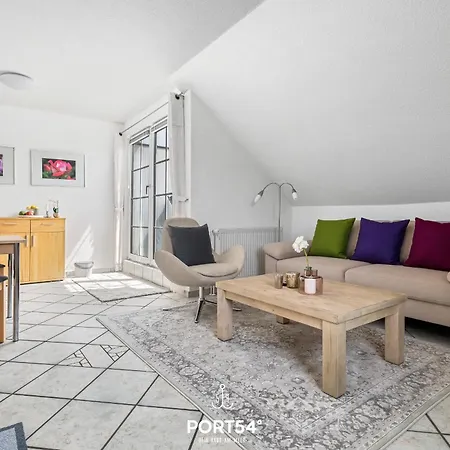 Luna Apartment